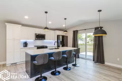 118 W Tyler, Washington, IA 52353