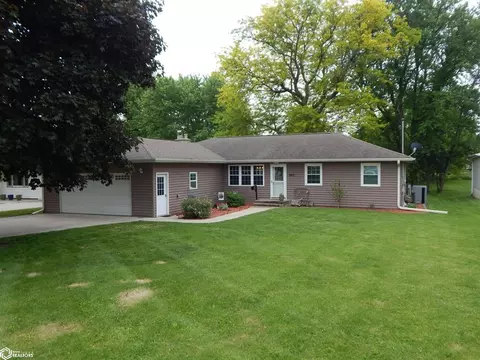 803 9th Ave, Eldora, IA 50627