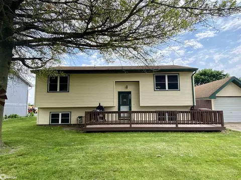 1105 Lynn Ave, Audubon, IA 50025