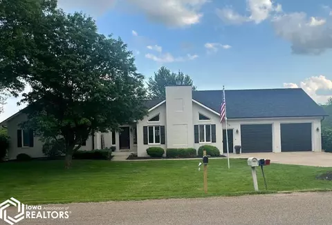 1714 Carbonado Rd, Oskaloosa, IA 52577