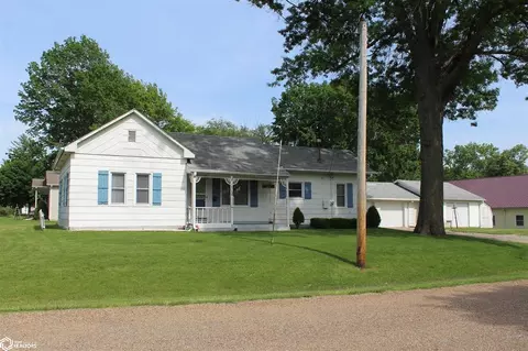 110 N Buckeye St, Bloomfield, IA 52537