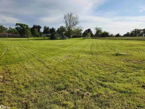 0 Ross St, Toledo, IA 52342