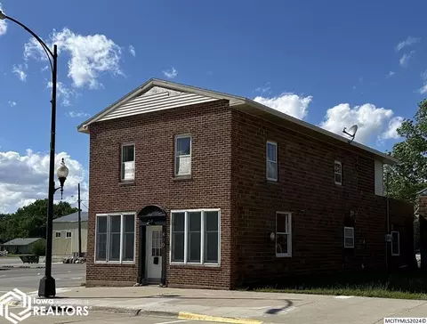600 Central Ave, Northwood, IA 50459