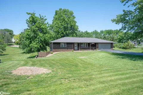 855 Leclaire St, Warsaw, IL 62379
