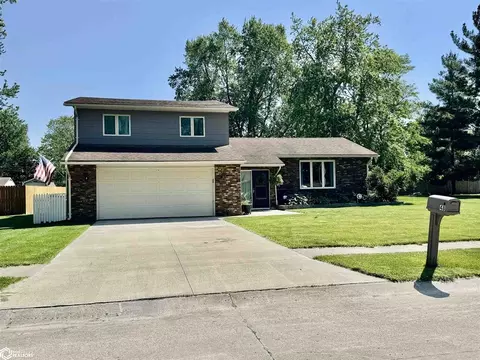 48 Schwartz Dr, Ottumwa, IA 52501