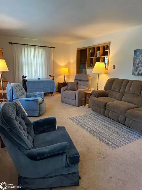Living - 604 E 18th St, Atlantic, IA 50022 photo 2 of 2