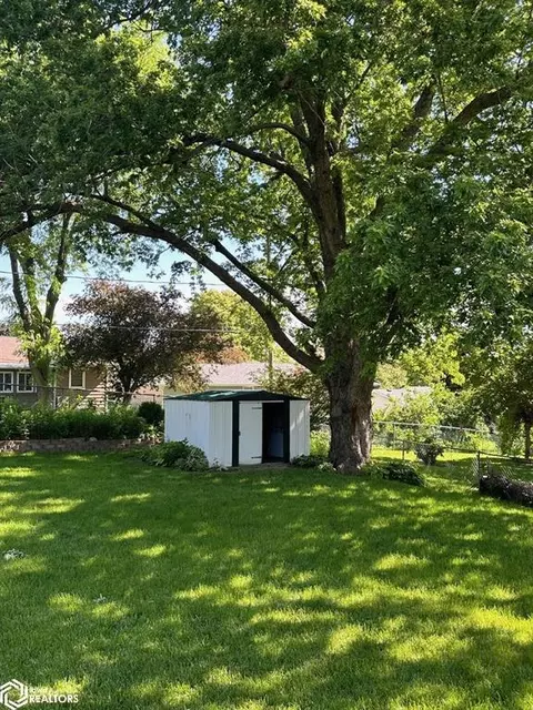 Exterior - 604 E 18th St, Atlantic, IA 50022 photo 1 of 4