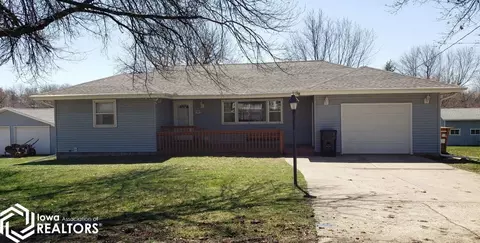 703 W Columbus St, Mount Ayr, IA 50854