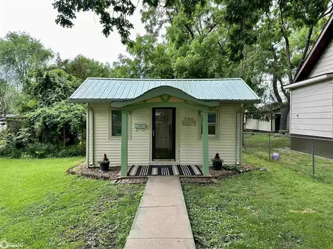 1922 Franklin St, Keokuk, IA 52632