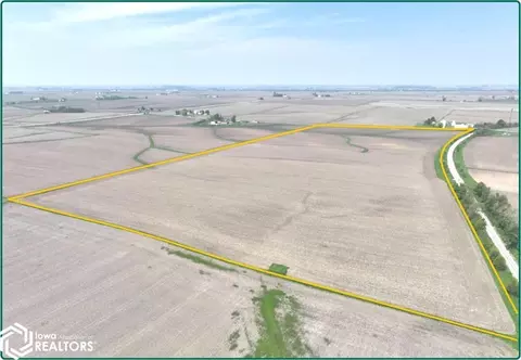 Benton-iowa Rd., Amana, IA 52318