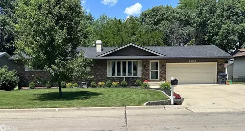 2604 Sunrise Ln, Burlington, IA 52601