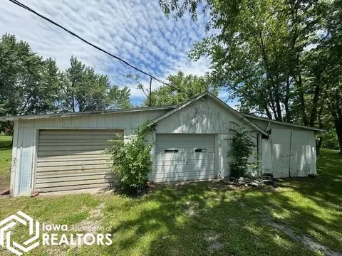 Exterior - 309 E Pleasant, Cincinnati, IA 52549 photo 1 of 4