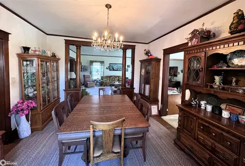 302 Niagara St S, Allerton, IA 50008