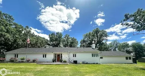 704 W W Ln, Centerville, IA 52544