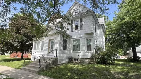 309 N Madison Ave, Mason City, IA 50401