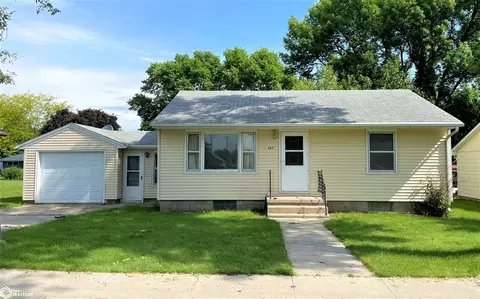 147 2nd Ave NE, Titonka, IA 50480