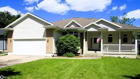 340 Sarah Ave, Iowa Falls, IA 50126
