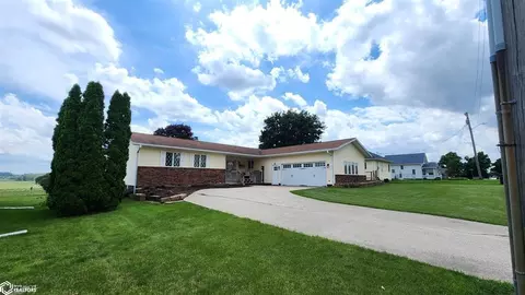 330 3rd St, Clutier, IA 52217
