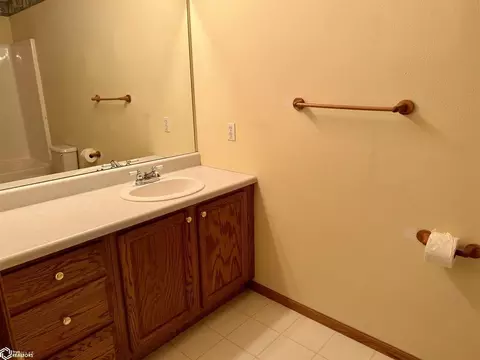 504 Ely Dr, Carroll, IA 51401 photo 18