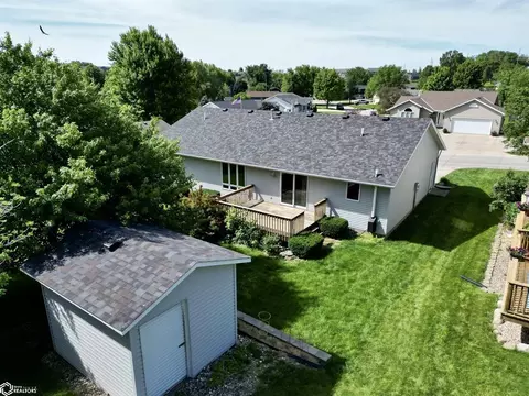 504 Ely Dr, Carroll, IA 51401 photo 3