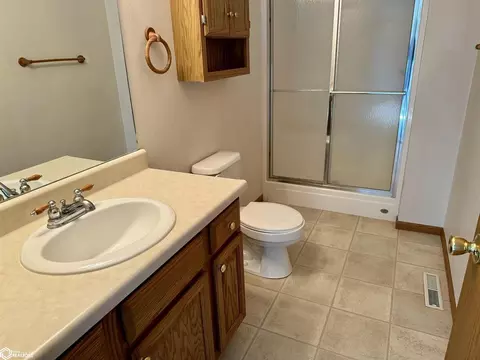 504 Ely Dr, Carroll, IA 51401 photo 14