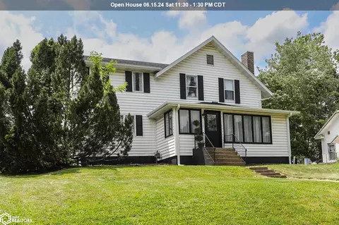 102 Forest Dr, Fairfield, IA 52556