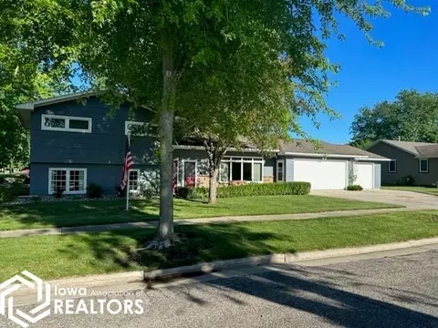 718 S Harriet St, Algona, IA 50511