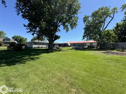 526 E Walnut St, Centerville, IA 52544 photo 43