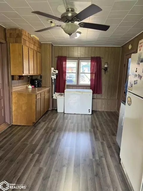 526 E Walnut St, Centerville, IA 52544 photo 23