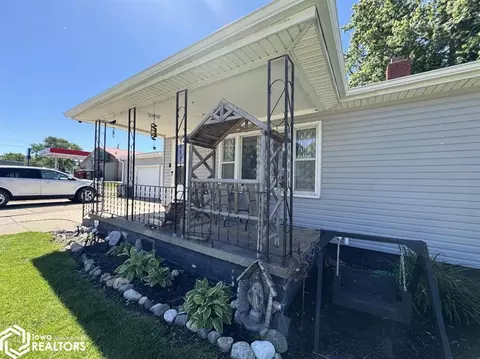 526 E Walnut St, Centerville, IA 52544 photo 4