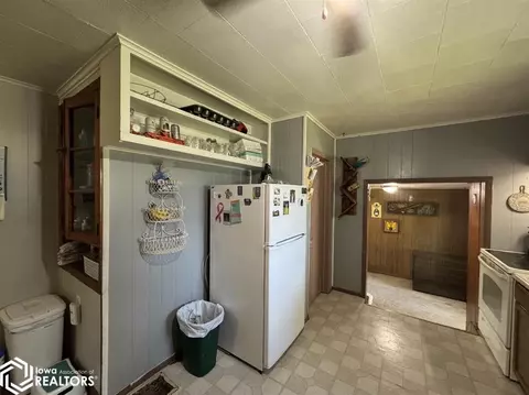 526 E Walnut St, Centerville, IA 52544 photo 20
