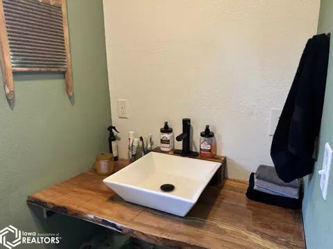 526 E Walnut St, Centerville, IA 52544 photo 34