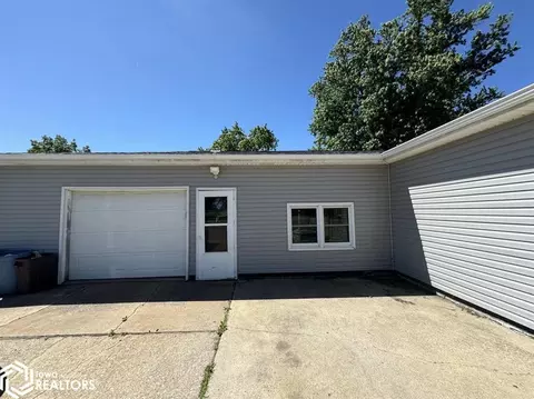 526 E Walnut St, Centerville, IA 52544 photo 8