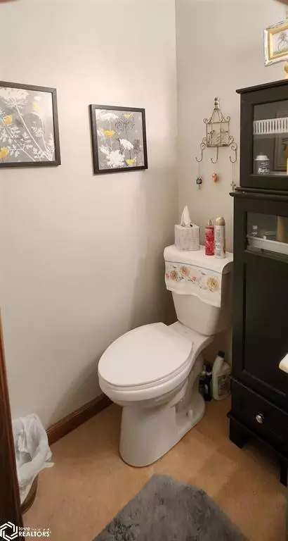 Bath - *** *** *** *** *** #***, Centerville, IA 52544 photo 3 of 5