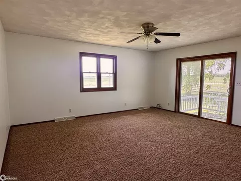 852 Macomb Rd, Abingdon, IL 61410 photo 13