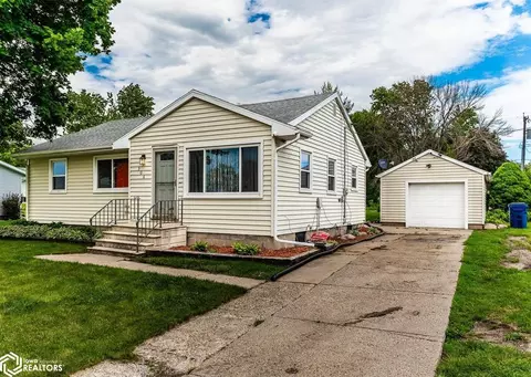 306 N Dwight St, Conrad, IA 50621