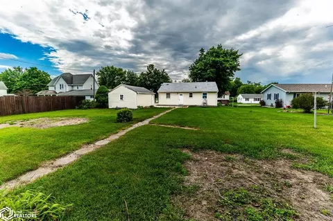 Exterior - 306 N Dwight St, Conrad, IA 50621 photo 7 of 7