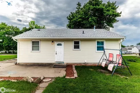 Exterior - 306 N Dwight St, Conrad, IA 50621 photo 6 of 7
