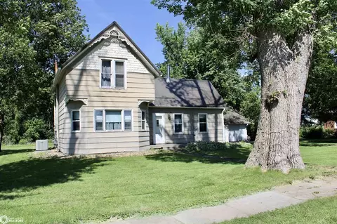 408 State St, Liscomb, IA 50148