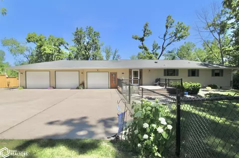 2708 340th St, Keokuk, IA 52632