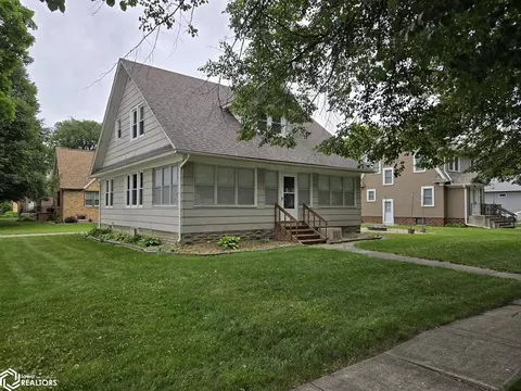 301 Elm, Hubbard, IA 50122