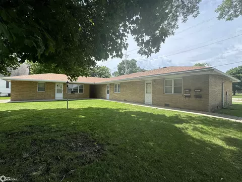 165 E 6th St, Garner, IA 50438 photo 1