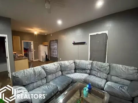 427 E State St, Centerville, IA 52544 photo 6