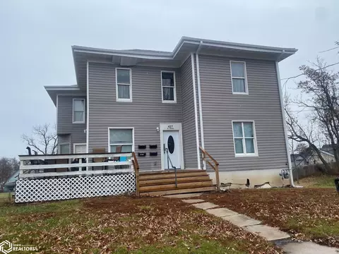 427 E State St, Centerville, IA 52544