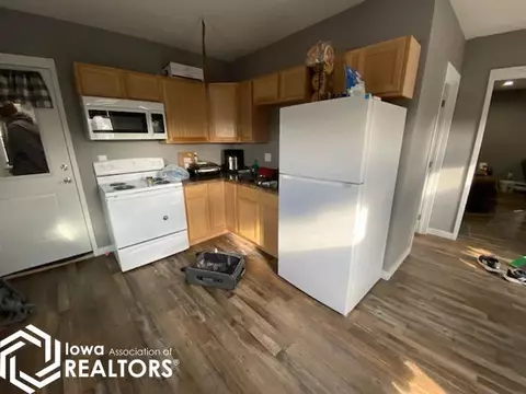 427 E State St, Centerville, IA 52544 photo 28