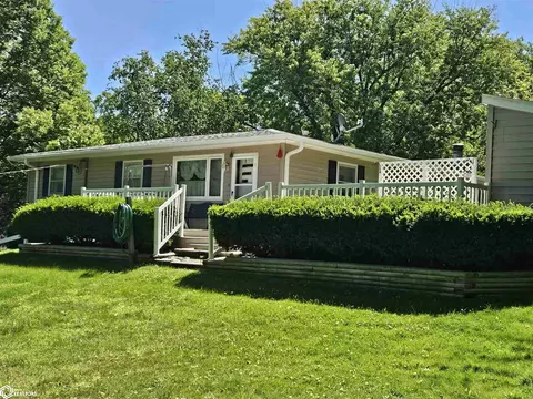 317 Park Dr, Hamilton, IL 62341 photo 3
