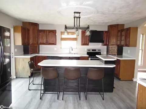 Kitchen - 1717 Dirado Ln, Hamilton, IL 62341 photo 1 of 7