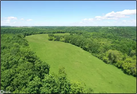 Dalby Hollow Rd., Lansing, IA 52151