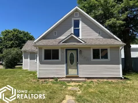 201 E Ash St, Winfield, IA 52659