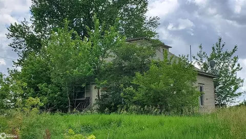 1375 Utah Ave, Lenox, IA 50851